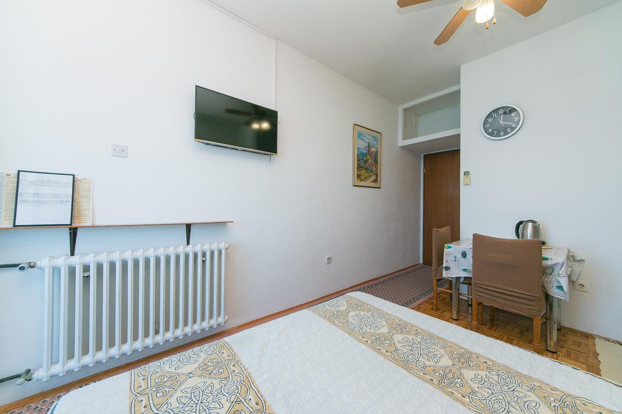 Apartments By The Sea Brist, Makarska - 15714 Podaca Habitación foto